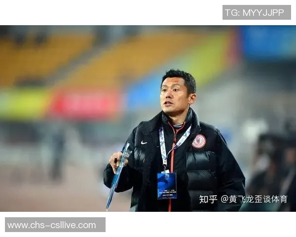 杨晨的足球传奇之路:从青涩少年到国家队明星的成长历程 杨晨的足球传奇之路:从青涩少年到国家队明星的成长历程